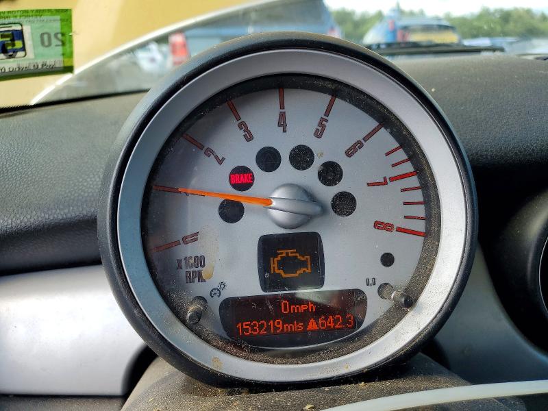 Photo 9 from auction – 2007 MINI COOPER with VIN WMWMF33577TU62876