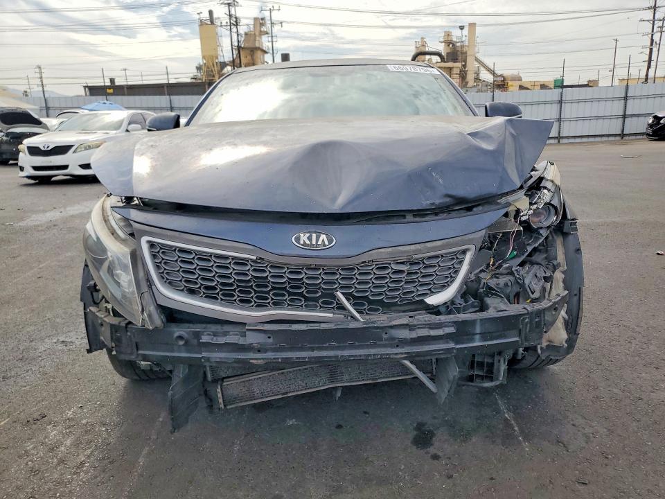 Foto 5 de la subasta – 2015 KIA OPTIMA con VIN KNAGM4AD5F5083297