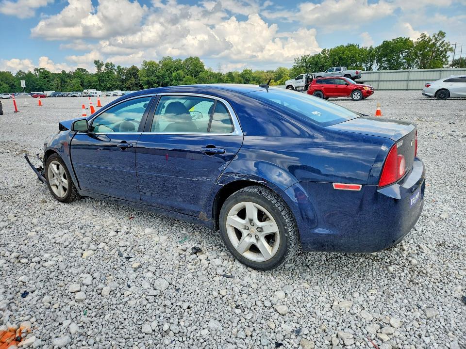 Photo 2 from auction – 2011 CHEVROLET MALIBU with VIN 1G1ZB5E1XBF327868