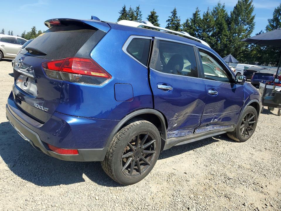 Photo 3 from auction – 2017 NISSAN ROGUE with VIN 5N1AT2MV4HC769846