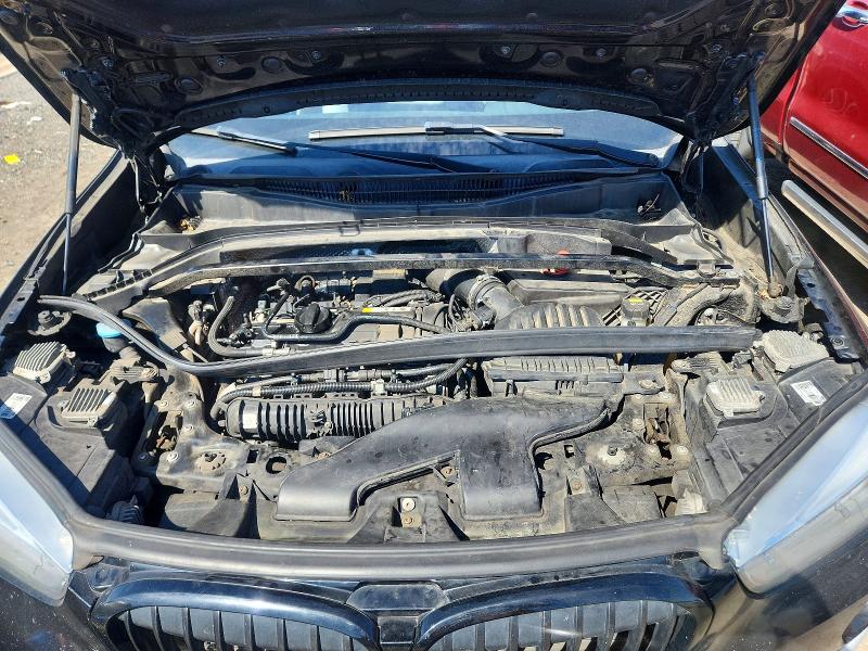Photo 12 from auction – 2016 BMW X1 with VIN WBXHT3Z39G4A48839