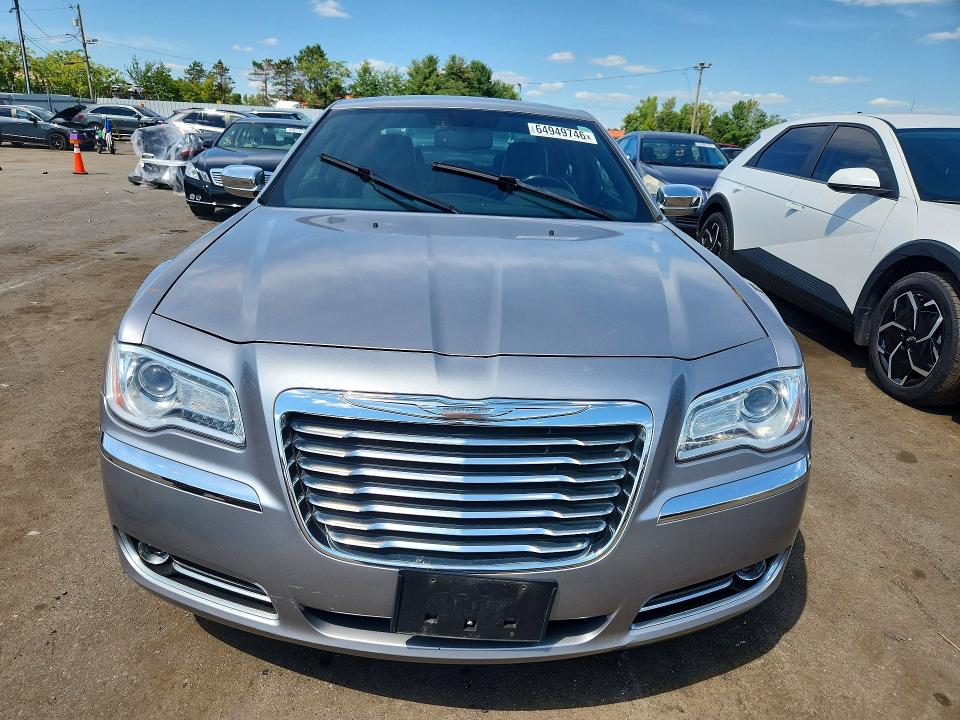 Photo 5 from auction – 2014 CHRYSLER 300C with VIN 2C3CCAKG4EH216736