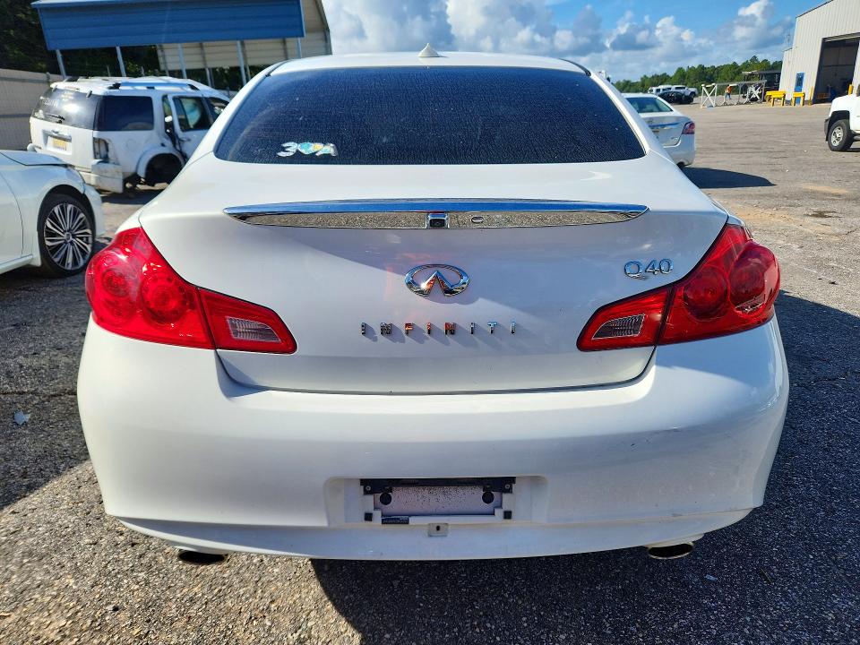 Photo 6 from auction – 2015 INFINITI Q40 with VIN JN1CV6AP0FM500063