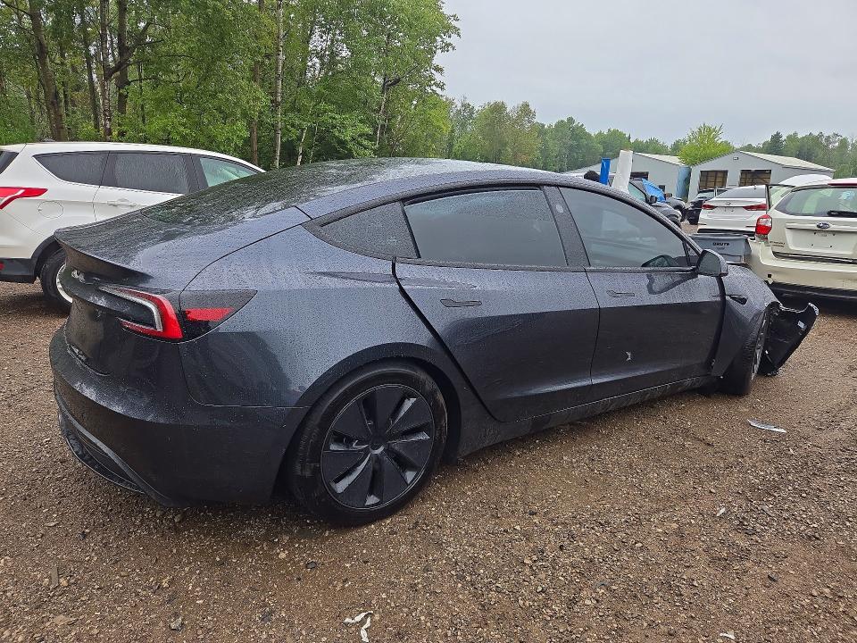 صورة رقم 3 من المزاد - 2026 TESLA MODEL 3 مع VIN LRW3E7FA5TC837687