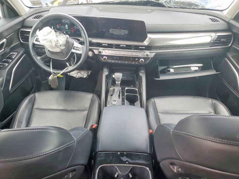 Снимка 8 от търг – 2025 KIA TELLURIDE с VIN 5XYP6DGC9SG579099