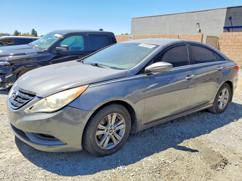 HYUNDAI SONATA 2012 with VIN 5NPEB4AC4CH414972 - Photo from auction