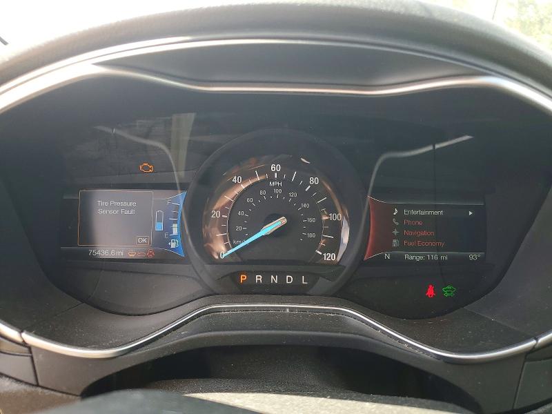 Photo 9 from auction – 2017 FORD FUSION with VIN 3FA6P0SU6HR268493