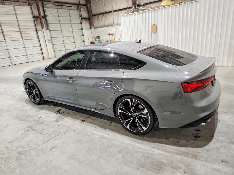 Photo 2 from auction – 2021 AUDI S5 with VIN WAUC4CF55MA042103