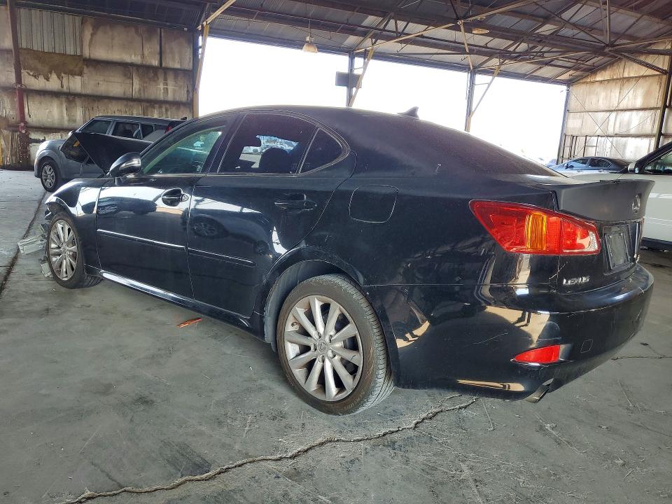 Photo 2 from auction – 2009 LEXUS IS with VIN JTHCK262392031741