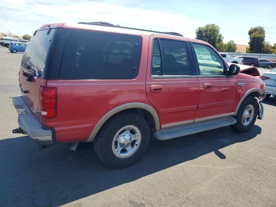 Photo 3 from auction – 2000 FORD EXPEDITION with VIN 1FMPU18L3YLA44703
