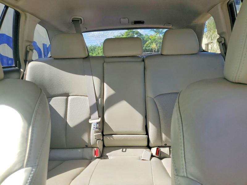 Photo 10 from auction – 2011 SUBARU OUTBACK with VIN 4S4BRBLC1B3418208