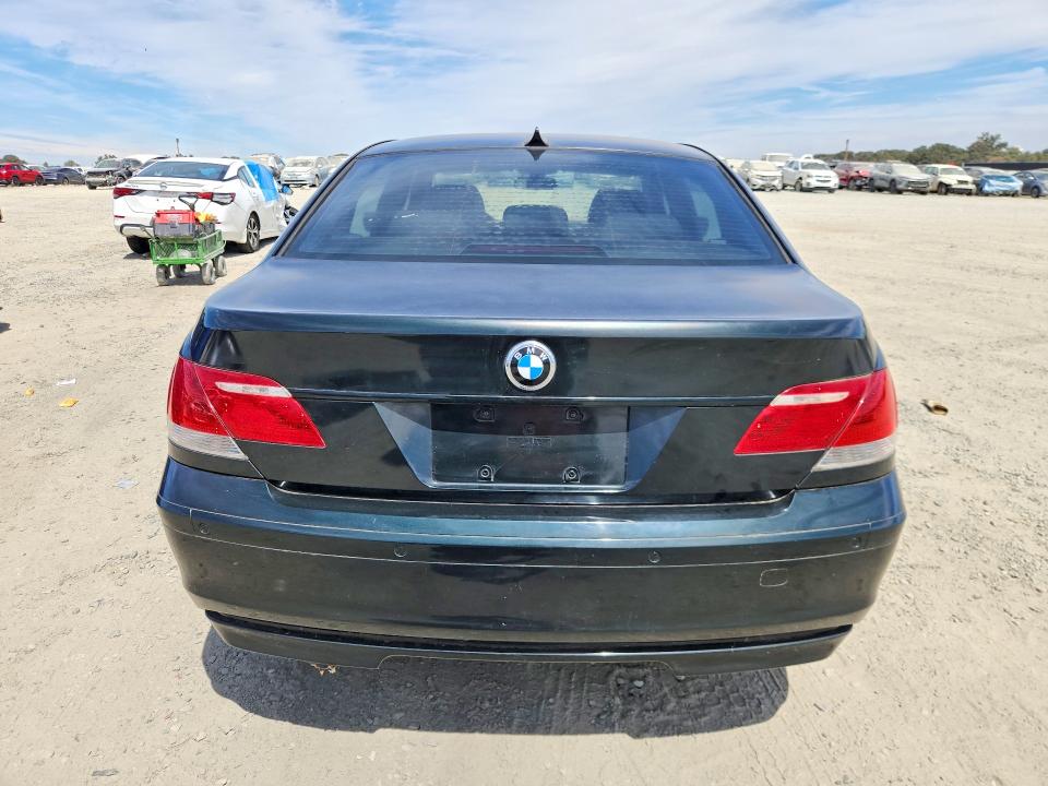 Photo 6 from auction – 2008 BMW 750 with VIN WBAHN83528DT80616