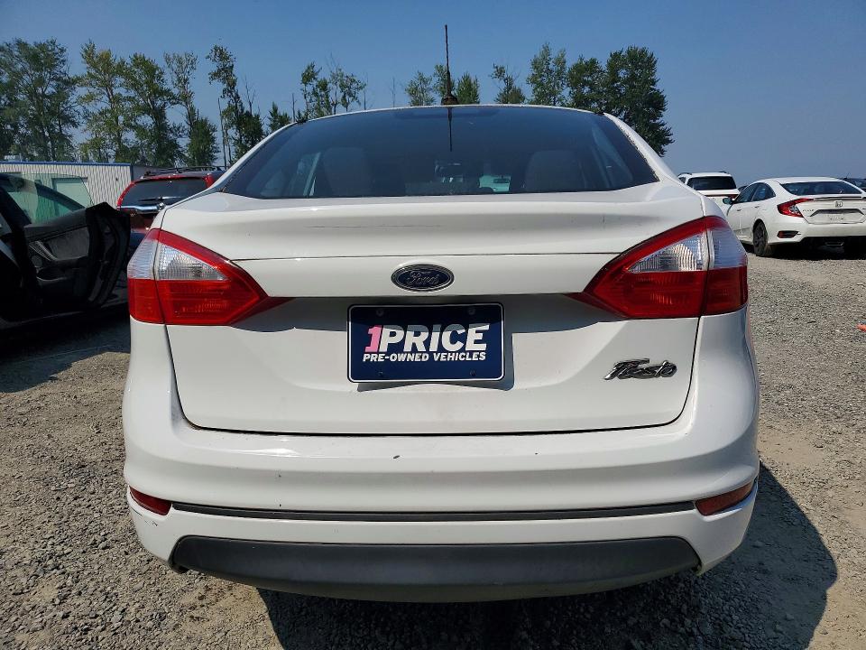 Photo 6 from auction – 2015 FORD FIESTA with VIN 3FADP4AJ5FM204008