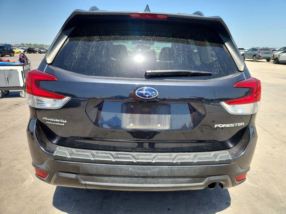Photo 6 from auction – 2019 SUBARU FORESTER with VIN JF2SKAUC2KH583609