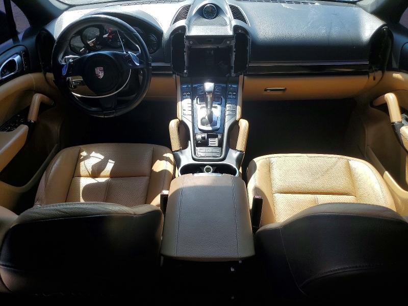 Photo 8 from auction – 2014 PORSCHE CAYENNE with VIN WP1AA2A20ELA09556
