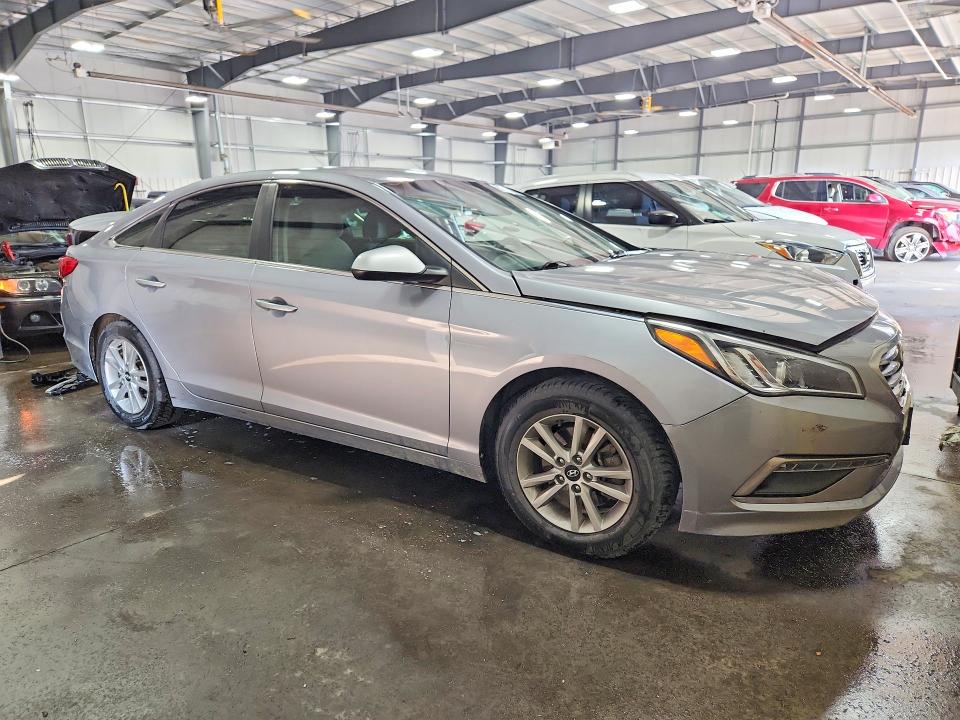 Photo 4 from auction – 2015 HYUNDAI SONATA with VIN 5NPE24AF9FH122944