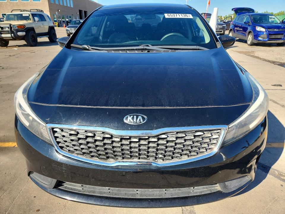 Zdjęcie 5 z aukcji – 2018 KIA FORTE z VIN 3KPFK4A71JE168231