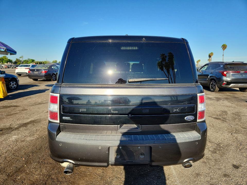 Photo 6 from auction – 2018 FORD FLEX with VIN 2FMGK5C85JBA21705
