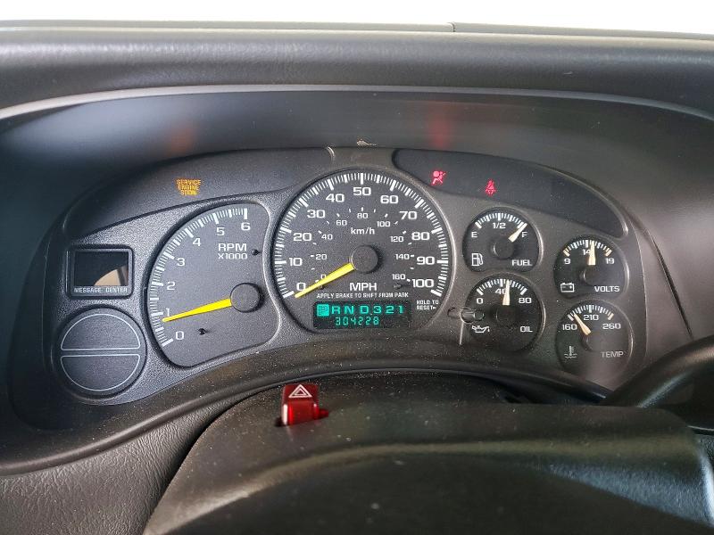 Photo 9 from auction – 2001 CHEVROLET SILVERADO with VIN 2GCEC19T911116562