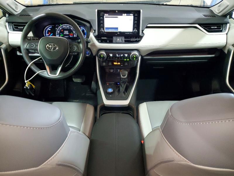 Photo 8 from auction – 2019 TOYOTA RAV4 with VIN 2T3DWRFV8KW028280