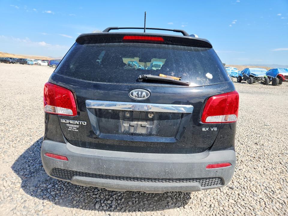 Photo 6 from auction – 2012 KIA SORENTO with VIN 5XYKUDA23CG293167