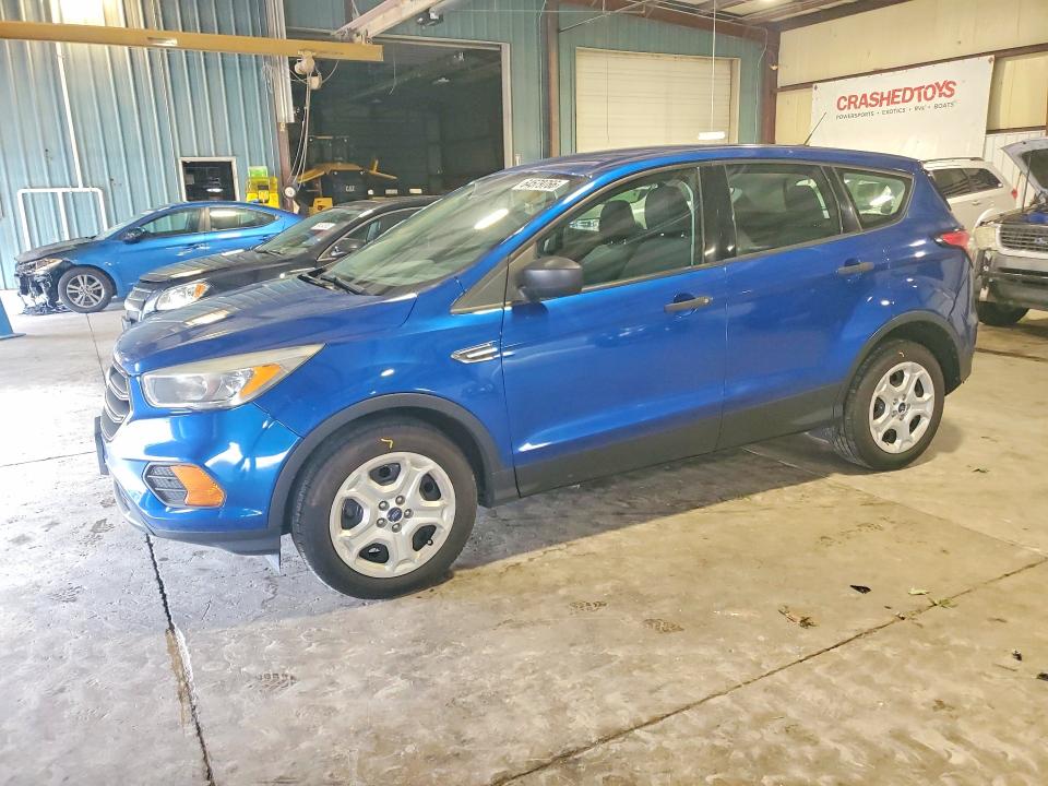 FORD ESCAPE 2017 with VIN 1FMCU0F71HUD06100 - Photo from auction