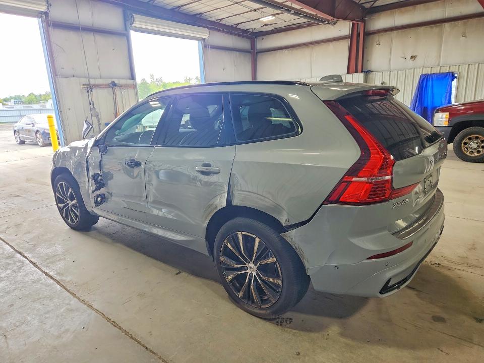 Photo 2 from auction – 2024 VOLVO XC60 with VIN YV4L12RM3R1800890