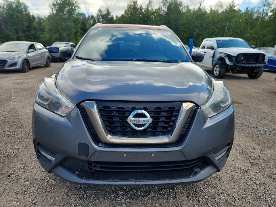 Photo 5 from auction – 2019 NISSAN KICKS with VIN 3N1CP5CU5KL553692