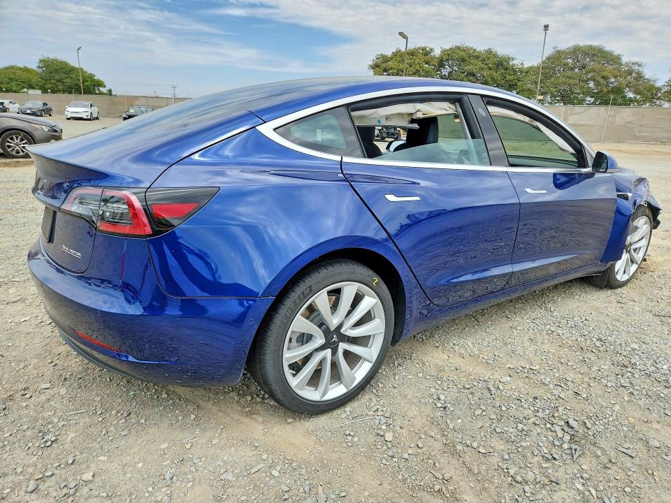 Photo 3 from auction – 2020 TESLA MODEL 3 with VIN 5YJ3E1EC3LF627370