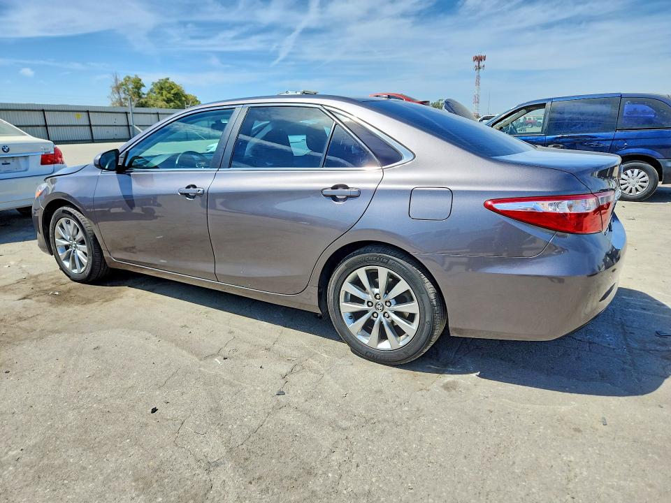 Photo 2 from auction – 2015 TOYOTA CAMRY with VIN 4T4BF1FK3FR484853