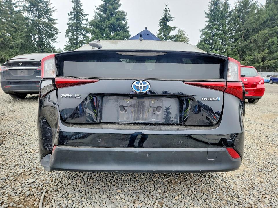 Photo 6 from auction – 2021 TOYOTA PRIUS with VIN JTDKAMFU7M3136623