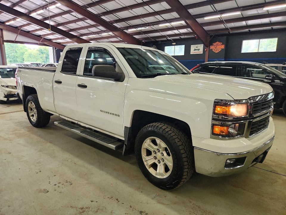 Photo 4 from auction – 2014 CHEVROLET SILVERADO with VIN 1GCVKREC0EZ322194