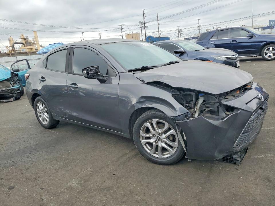 Photo 4 from auction – 2016 SCION IA with VIN 3MYDLBZV1GY141535
