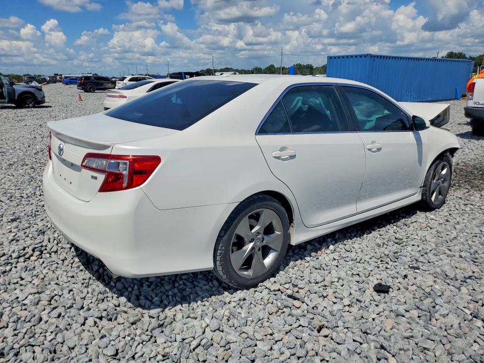 Photo 3 from auction – 2012 TOYOTA CAMRY with VIN 4T1BF1FK0CU621009