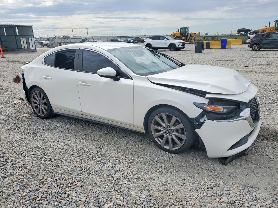 Photo 4 from auction – 2020 MAZDA 3 with VIN 3MZBPACL5LM126689