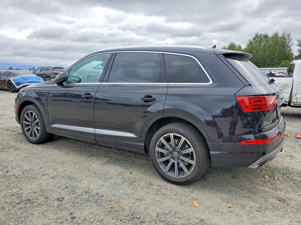 Photo 2 from auction – 2017 AUDI Q7 with VIN WA1LAAF70HD017559