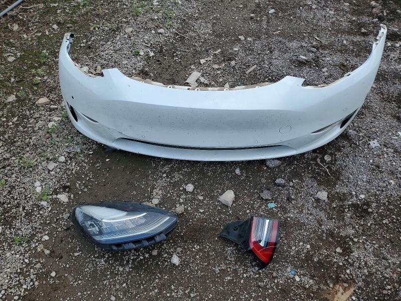Фото 13 с аукциона – 2021 TESLA MODEL Y с VIN 5YJYGDEE7MF240566
