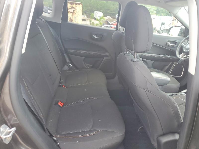 Photo 10 from auction – 2018 JEEP COMPASS with VIN 3C4NJCAB7JT255043