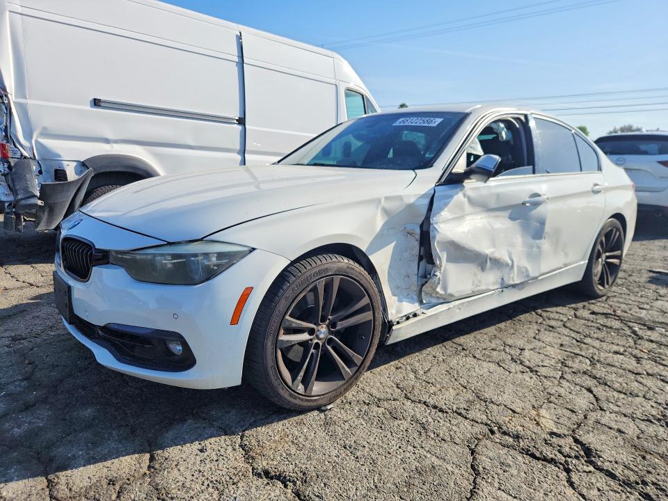BMW 330 2018 with VIN WBA8B9G57JNU98184 - Photo from auction