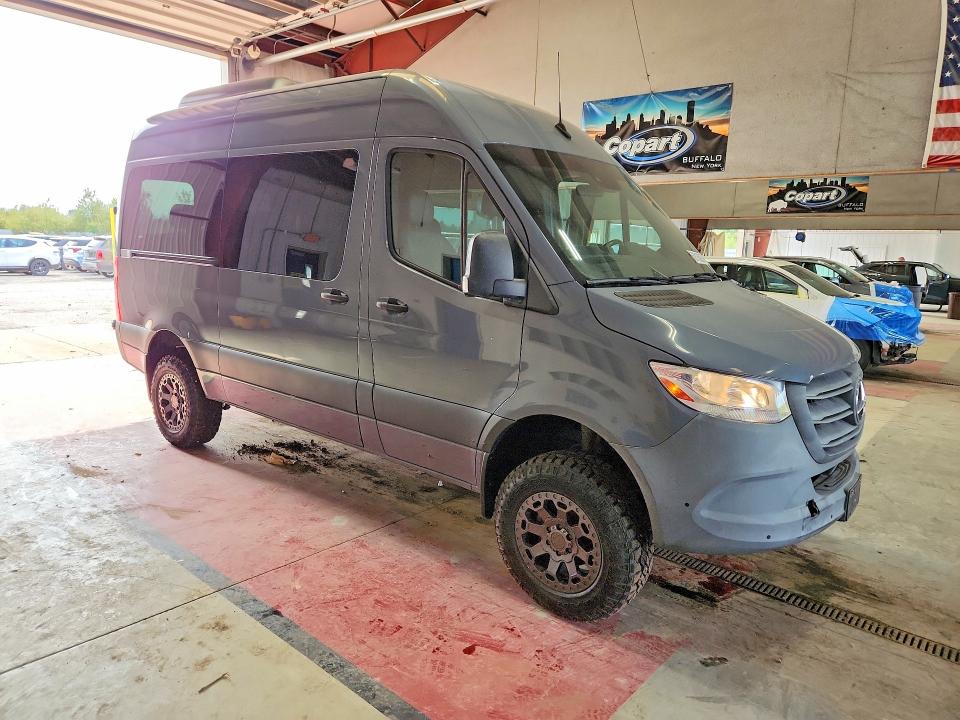 Photo 4 from auction – 2021 MERCEDES-BENZ SPRINTER with VIN W1Z4EFVY3MT064422