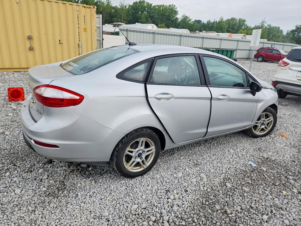 Photo 3 from auction – 2018 FORD FIESTA with VIN 3FADP4BJ7JM119792