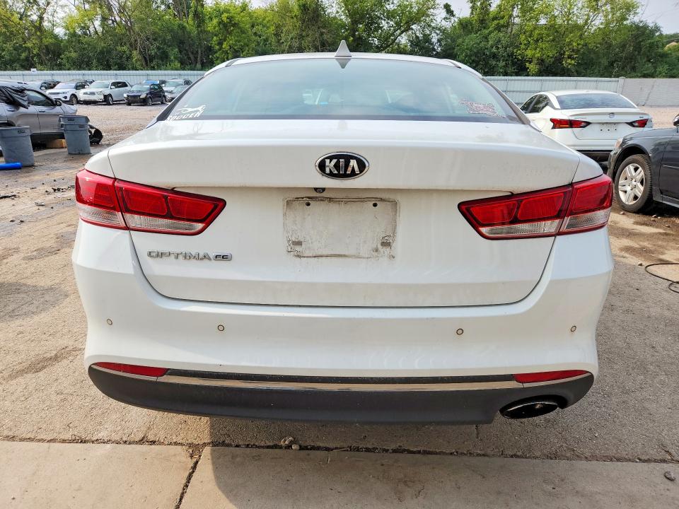 Photo 6 from auction – 2018 KIA OPTIMA with VIN 5XXGT4L37JG191421