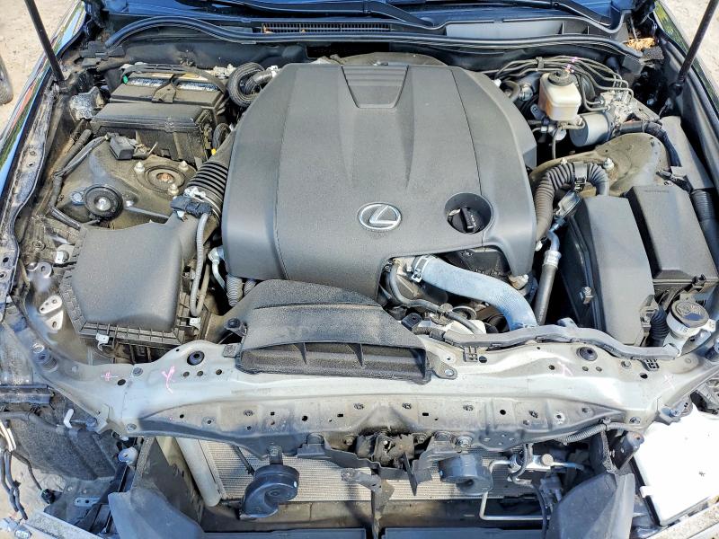 Photo 11 from auction – 2015 LEXUS IS with VIN JTHBF1D2XF5077090