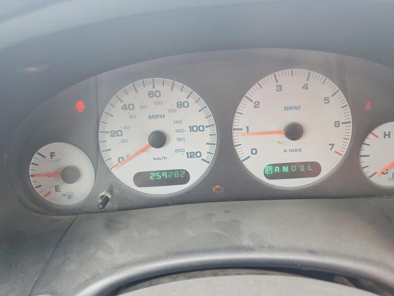 Photo 9 from auction – 2004 DODGE GRAND CARAVAN with VIN 2D4GP44L34R563810