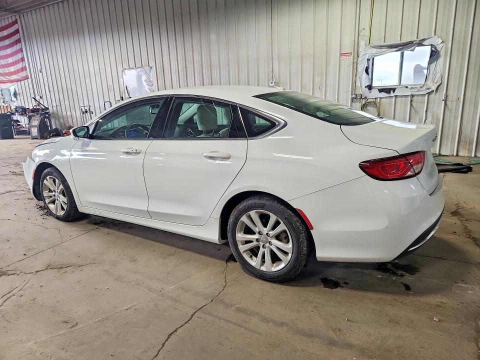 Photo 2 from auction – 2016 CHRYSLER 200 with VIN 1C3CCCAB1GN113110