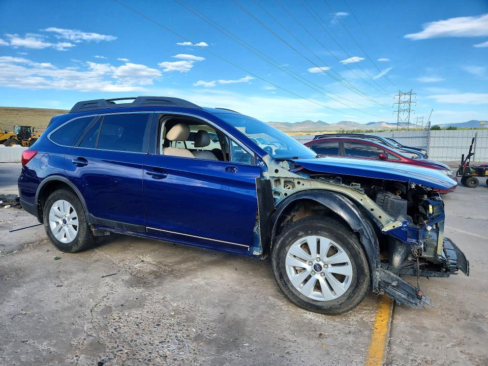 Photo 4 from auction – 2015 SUBARU OUTBACK with VIN 4S4BSBNCXF3356640