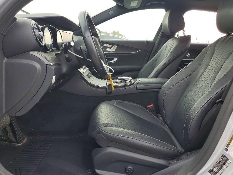 Photo 7 from auction – 2019 MERCEDES-BENZ E with VIN WDDZF4JB5KA555185