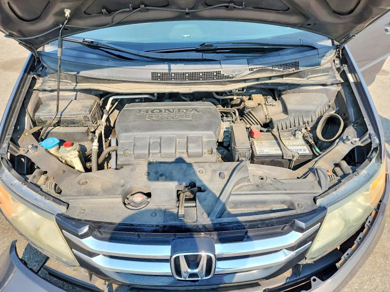 Photo 12 from auction – 2015 HONDA ODYSSEY with VIN 5FNRL5H91FB001392
