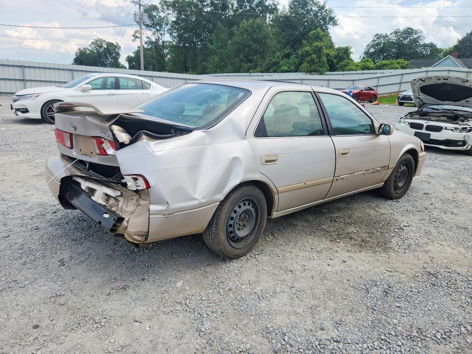 Photo 3 from auction – 2001 TOYOTA CAMRY with VIN 4T1BG22K31U034115