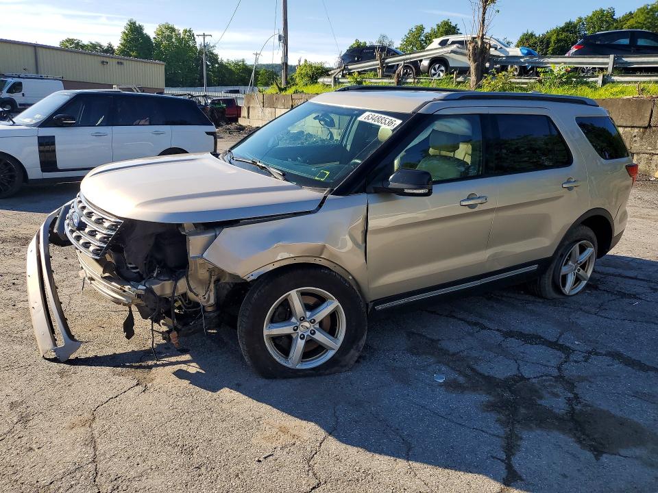 FORD EXPLORER 2017 with VIN 1FM5K8D81HGD18139 - Photo from auction